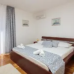 With Parking Space Supetar, Brac - 20130 Apartament